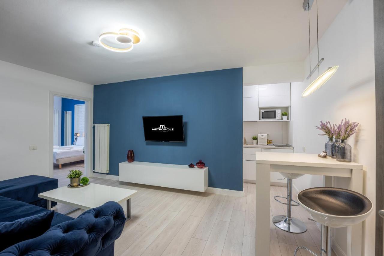 Metropole Apartments - Old City บูคาเรสต์ ภายนอก รูปภาพ