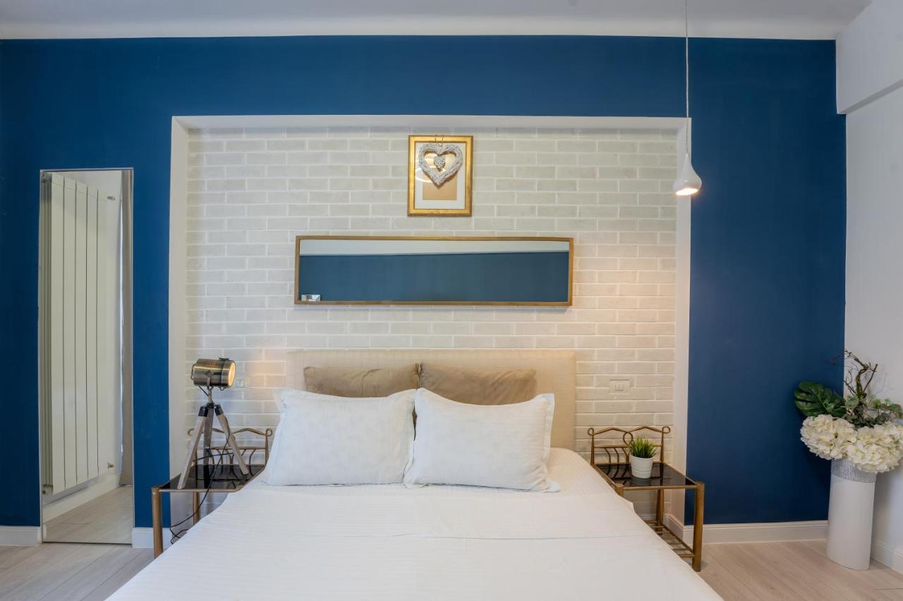 Metropole Apartments - Old City บูคาเรสต์ ภายนอก รูปภาพ