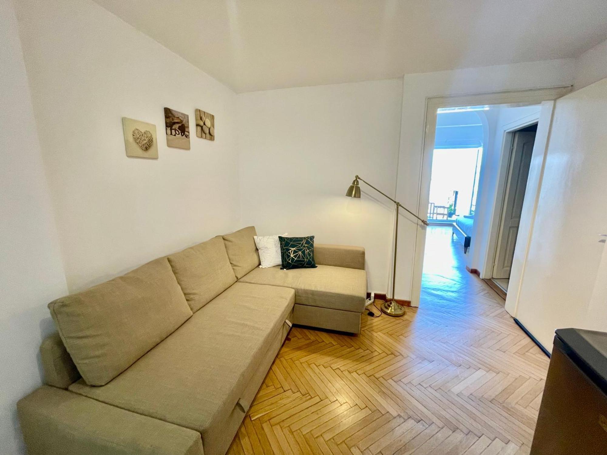 Metropole Apartments - Old City บูคาเรสต์ ภายนอก รูปภาพ