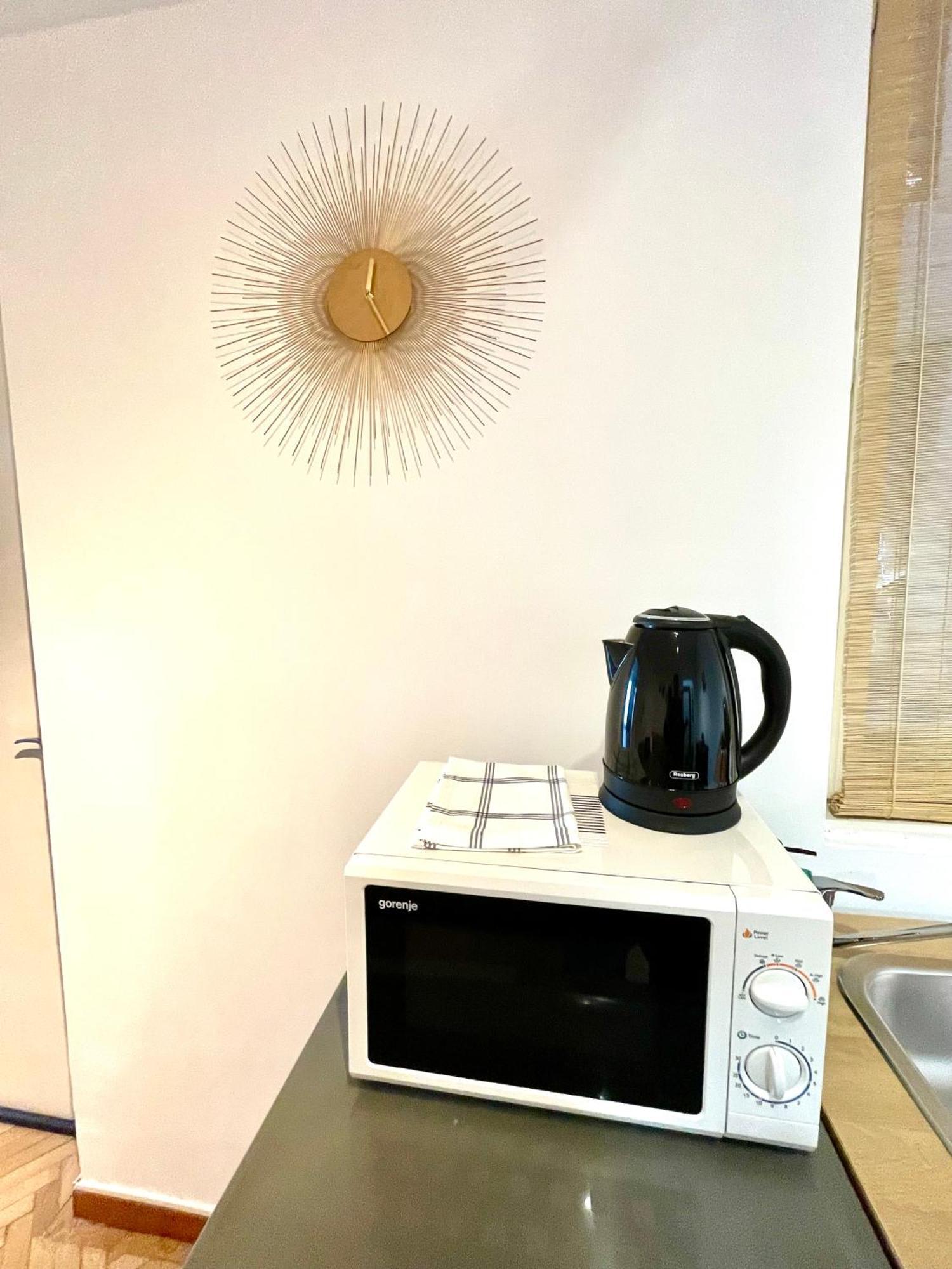 Metropole Apartments - Old City บูคาเรสต์ ภายนอก รูปภาพ